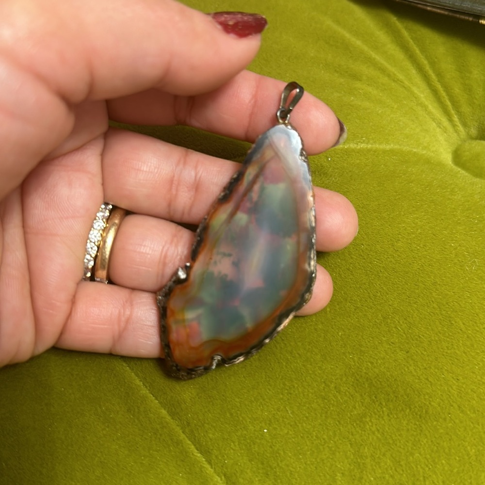 Pendant - Picture 2 of 4